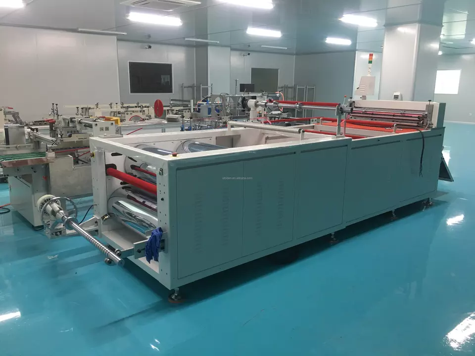 Máy cắt, làm phẳng tấm PVC, PET tốc độ cao