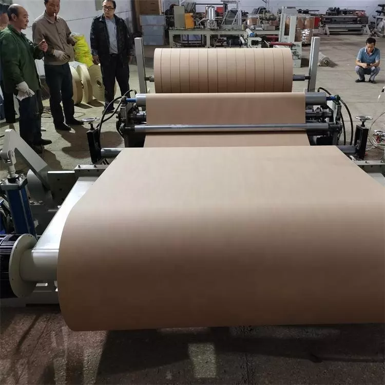 Máy cắt cuộn giấy Kraft tốc độ cao