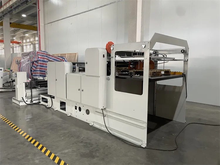 Máy xả lô giấy cuộn thành tấm 1400/1700