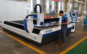 Máy cắt laser sợi quang VS máy cắt laser Co2