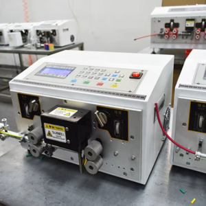 Máy cắt và tuốt dây điện tự động SA 6010 ( TIẾP DIỆN DÂY: 0,1- 10 MM2)